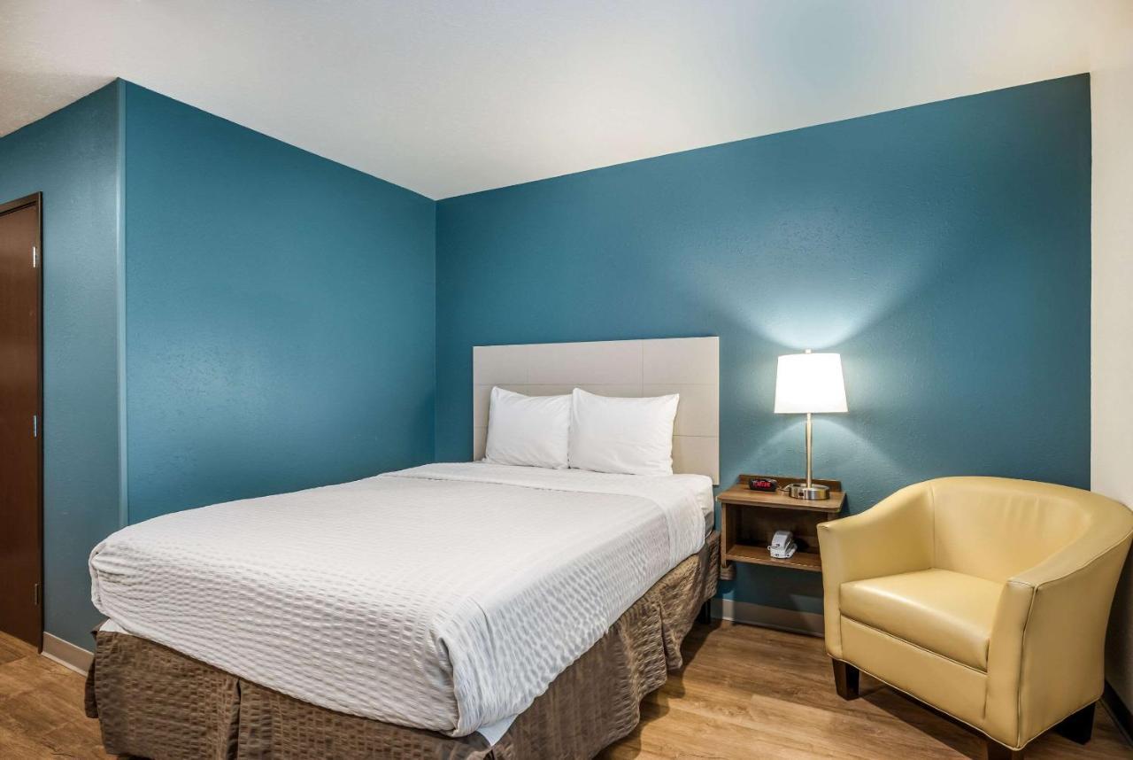 Woodspring Suites Elgin - Chicago Extérieur photo